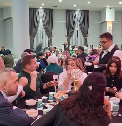 16.03.2025 günü Ankara da faaliyet gösteren KAYSERİ DERNEKLER FEDERASYONU dernekleri ve hemsehrileri ile Yenimahalle Belediyesinin katkıları ile iftar programında buluştu